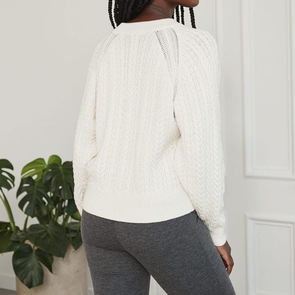 NWT~RW&CO Cable Knit Sweater~Size L~White~Batwing Sleeves - Picture 3 of 14